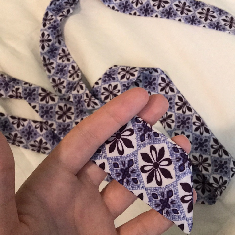 patterned shorts - Picture 2 of 2